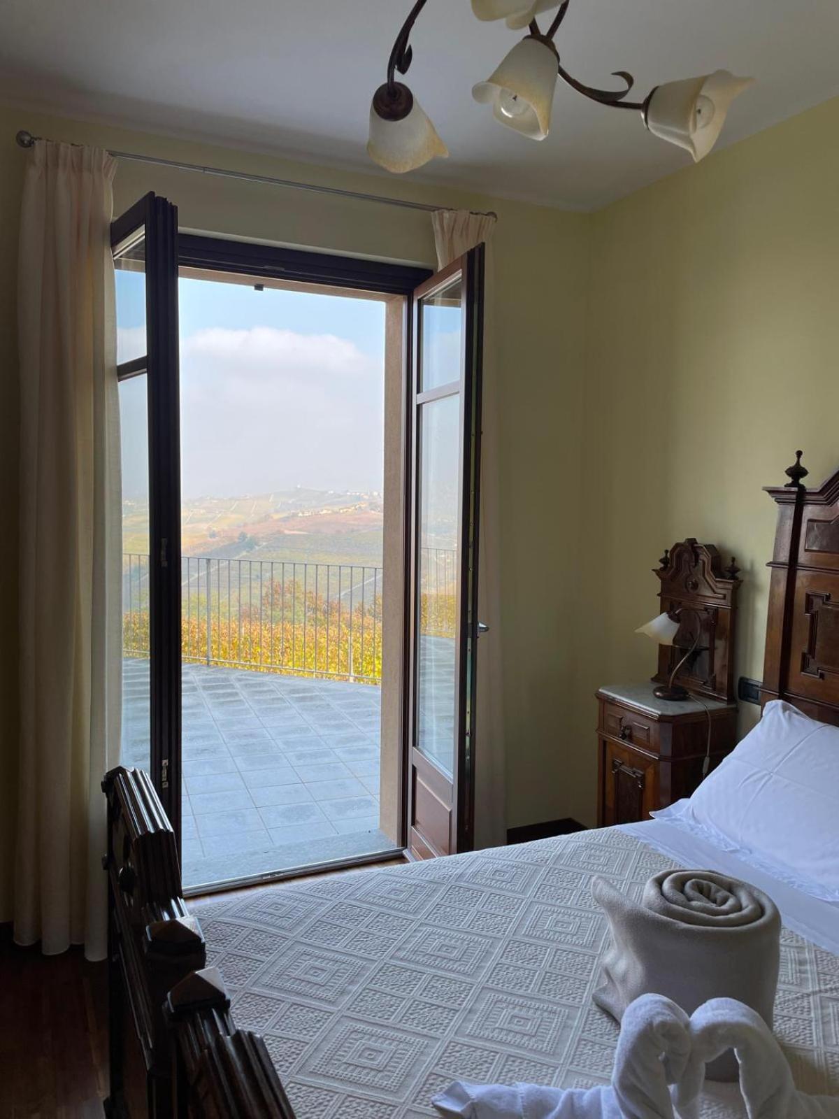 Villa Cascina Boschetti Barolo Esterno foto